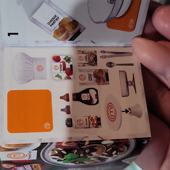 Mini Brands Create MasterChef - Picture 2 of 5